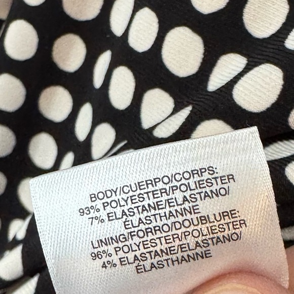 Anne Klein NWT Polka Dot Blouse, Black and White - Picture 5 of 6